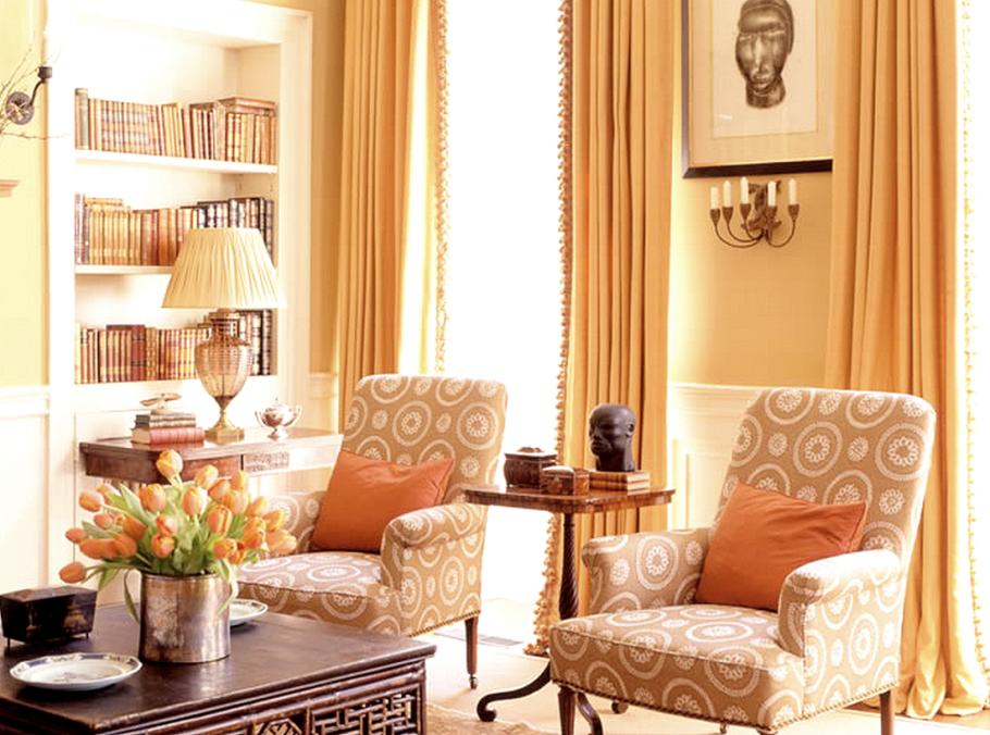Абрикосовые стены в интерьере