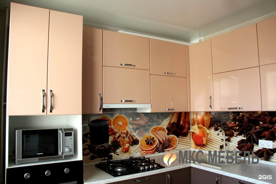 Кухонный гарнитур абрикос