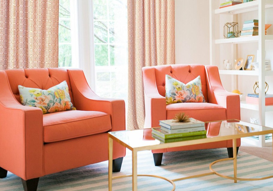 Коралловый цвет в интерьере