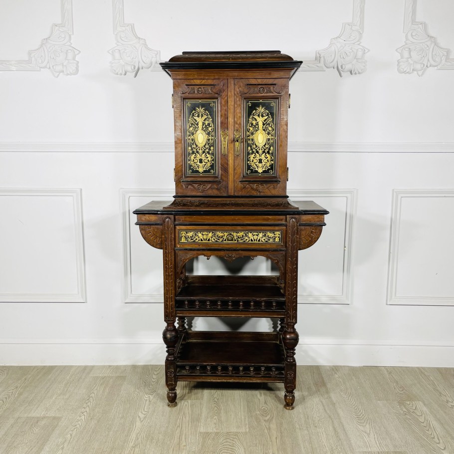 Китайский антикварный шкаф