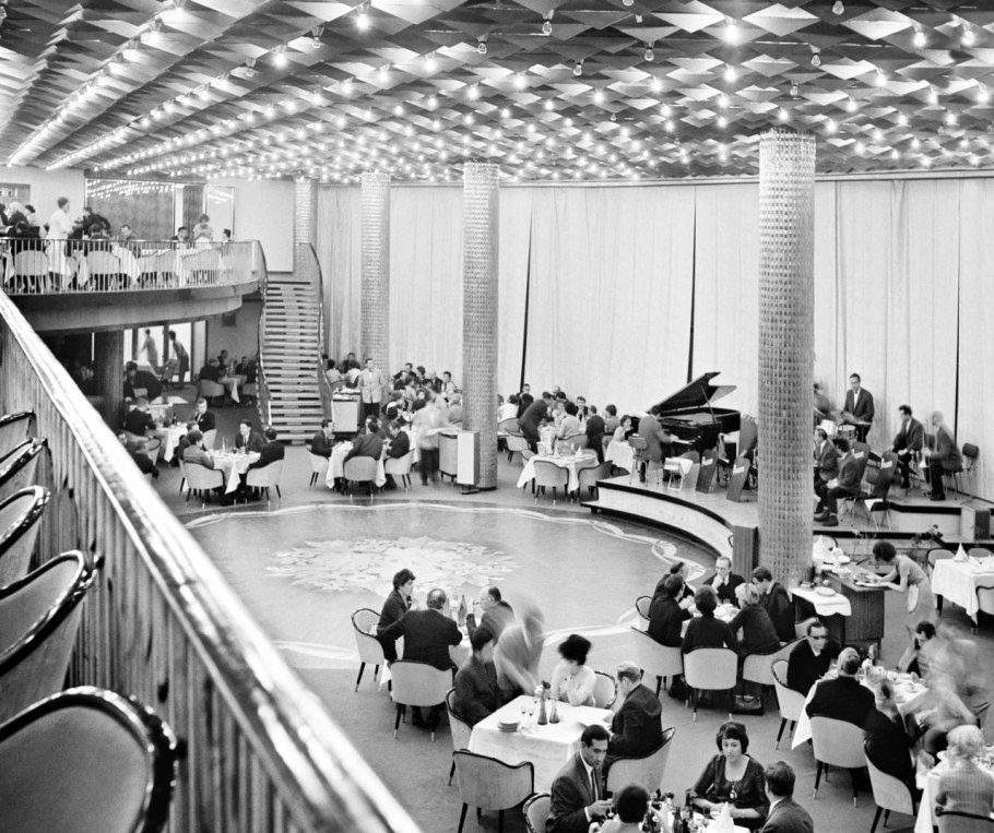 Кинотеатр Зарядье в гостинице Россия