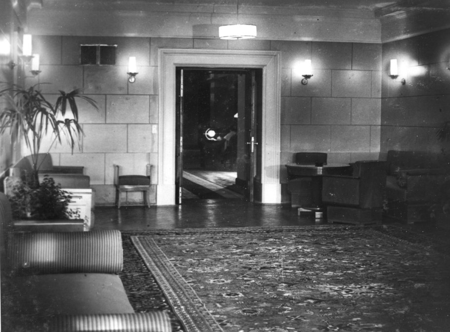 Гостиница Москва внутри СССР