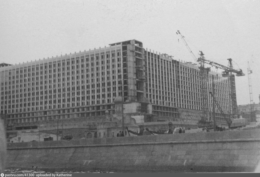 Гостиница Россия строительство