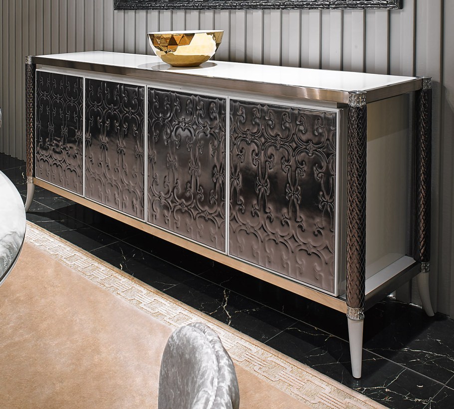 Фабрики Ipe Cavalli (Visionnaire)