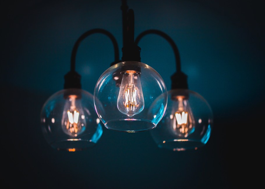 Фонарь с лампой накаливания