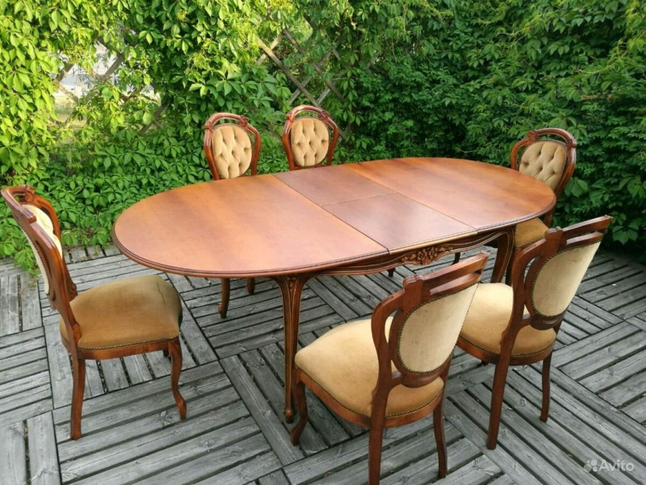 Гранд столы и стулья