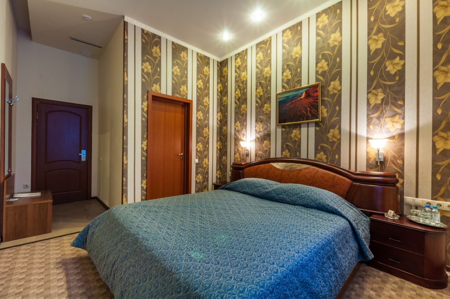 Крон отель Москва