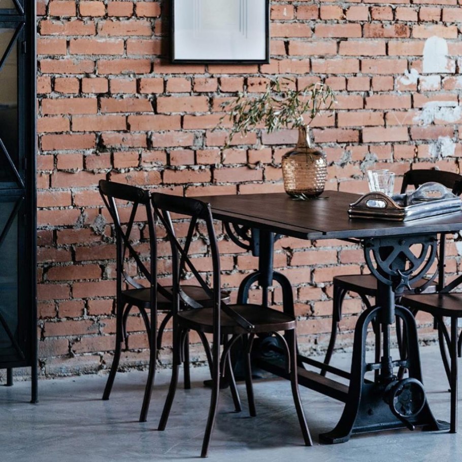 Стулья лофт в интерьере
