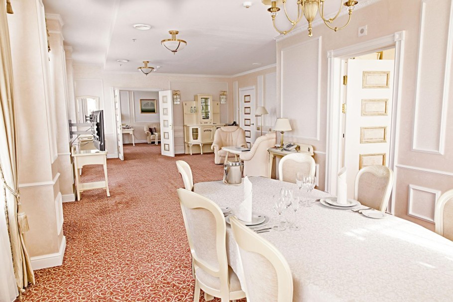 Hotel Europe Минск