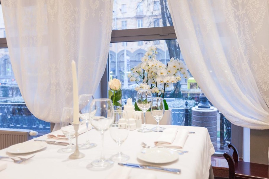 Авиньон отель ресторан