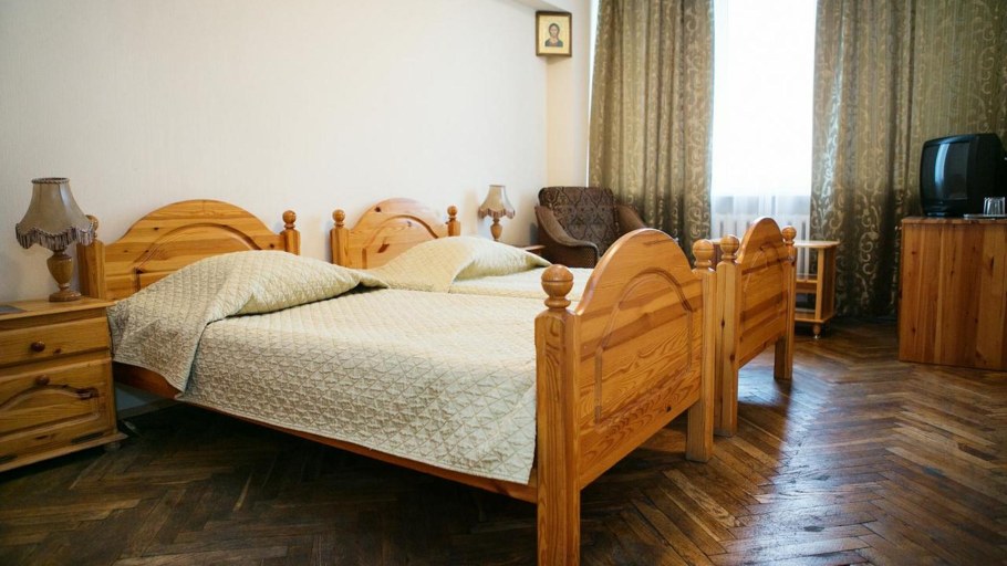 Гостиница Университетская Москва