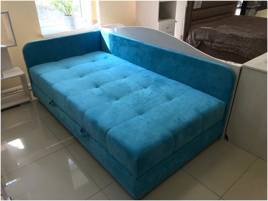 Тахта Оливия