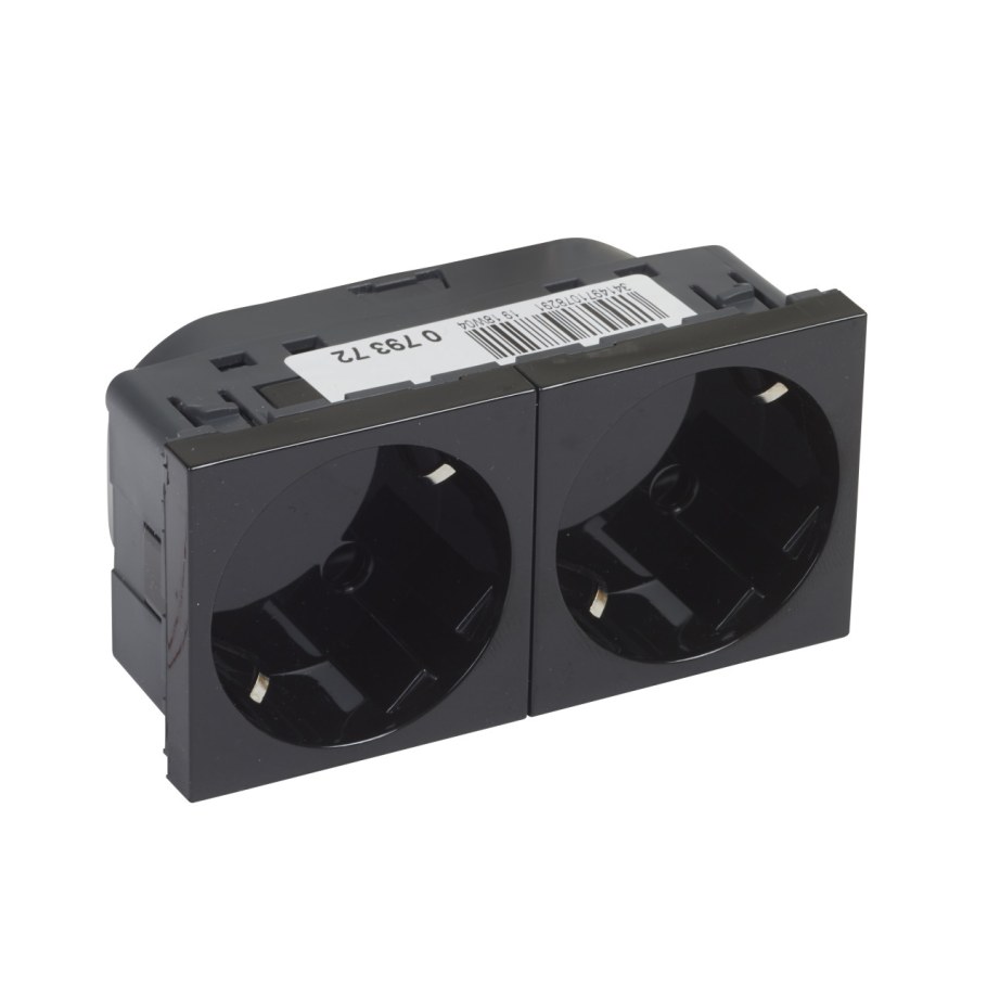 Розетка 4 мод. 2p+e 45град. Mosaic/Legrand