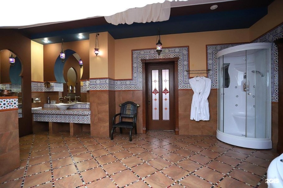 Отель Яр Яна