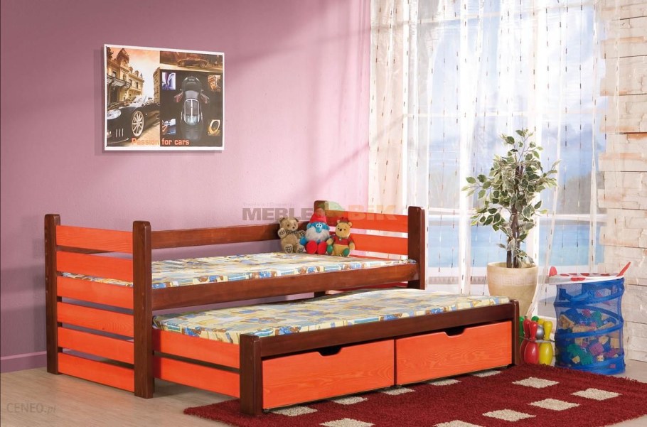 Детская выдвижная кровать из дерева