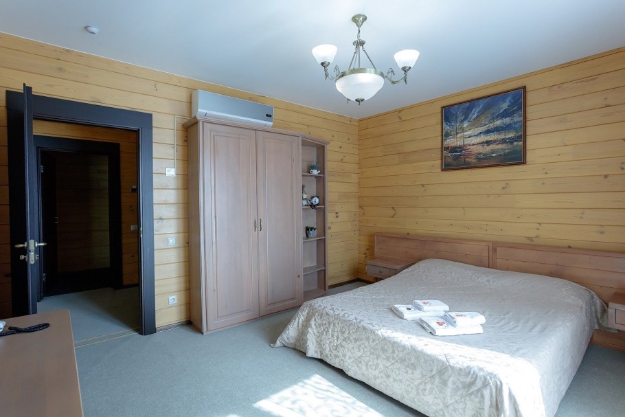 Отель Йети Хаус