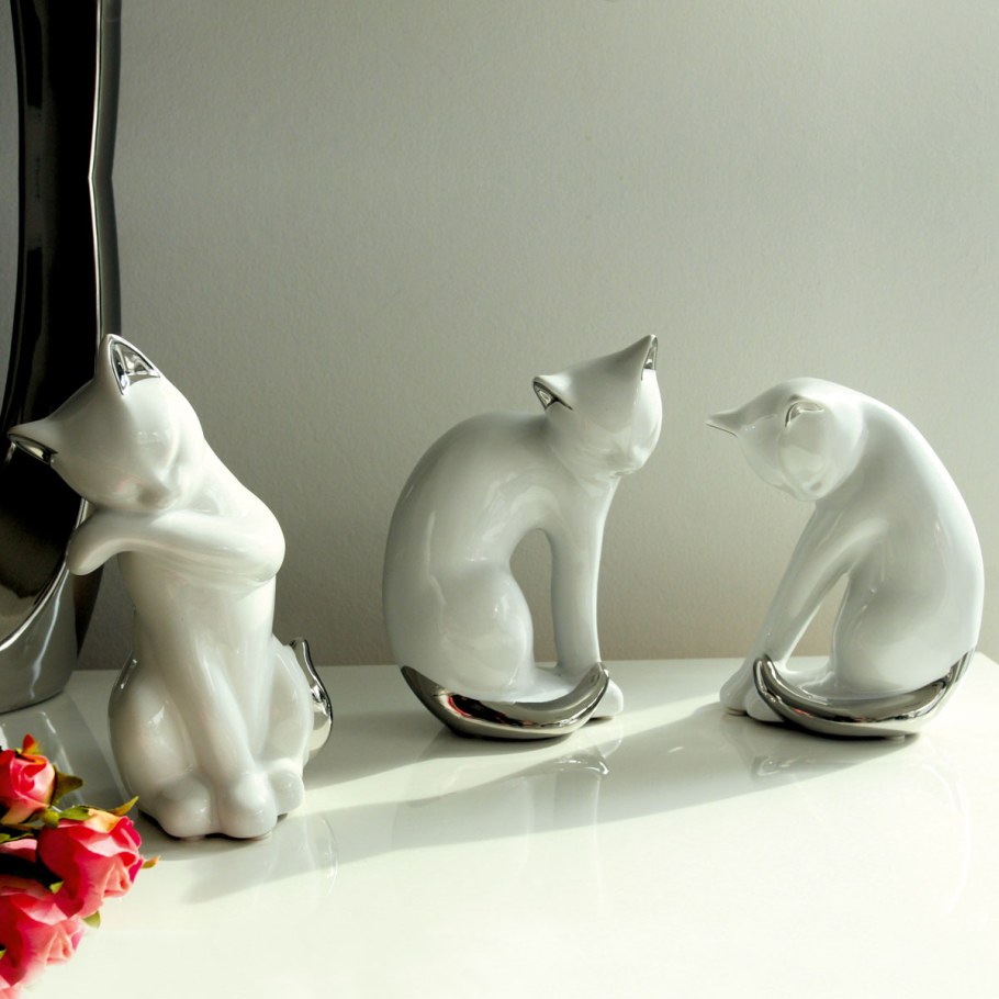 Фигурки кошек для интерьера