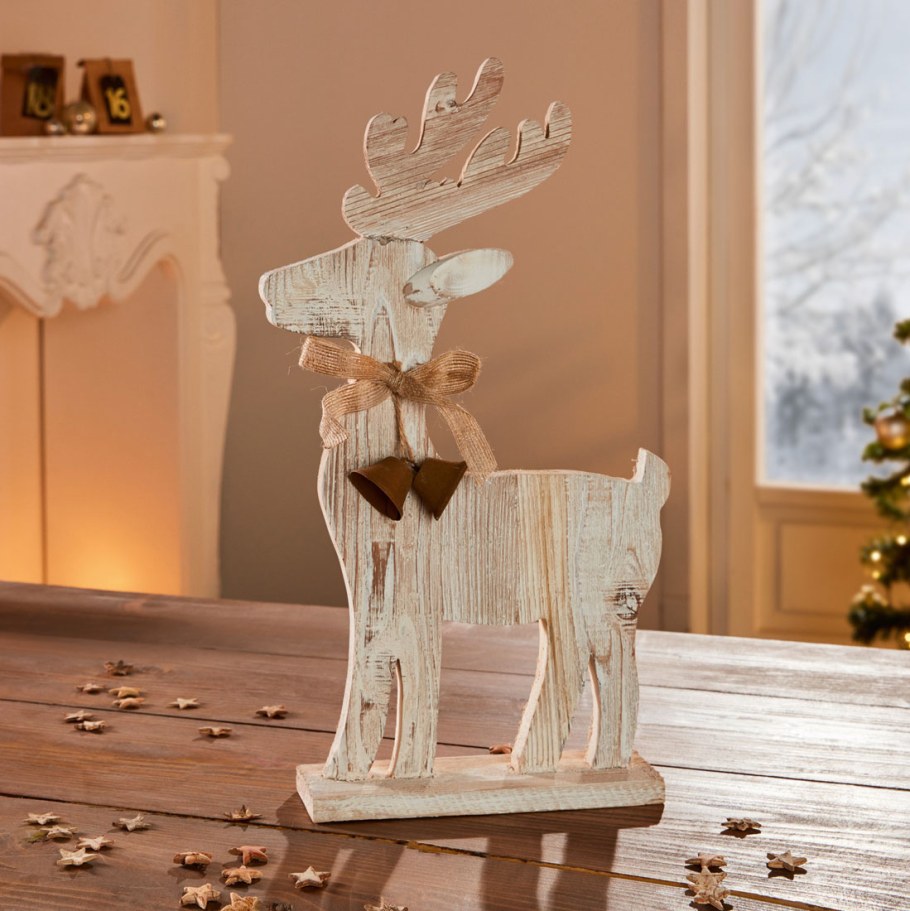 Деревянные фигуры для интерьера