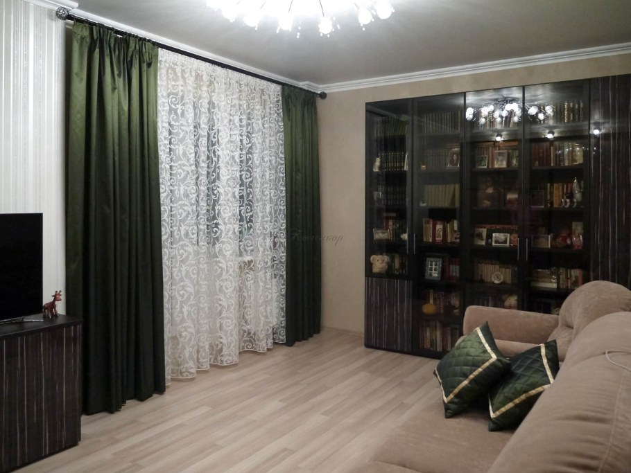 Шторы в гостиную от стены до стены