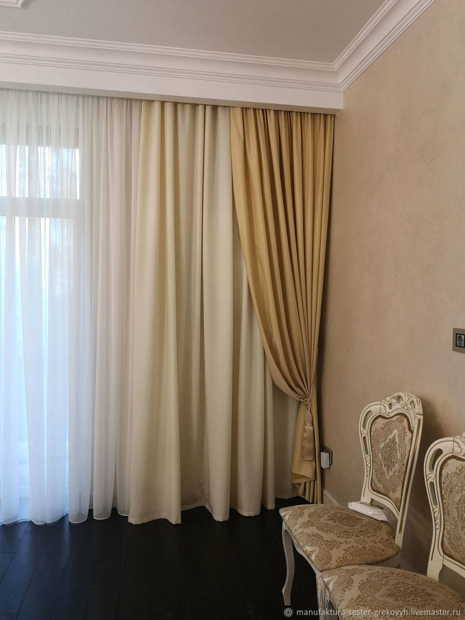 Шторы в зал