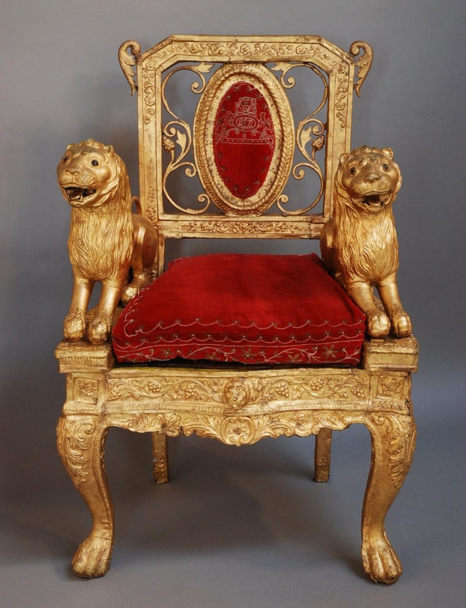 Тронное кресло Елизаветы Петровны