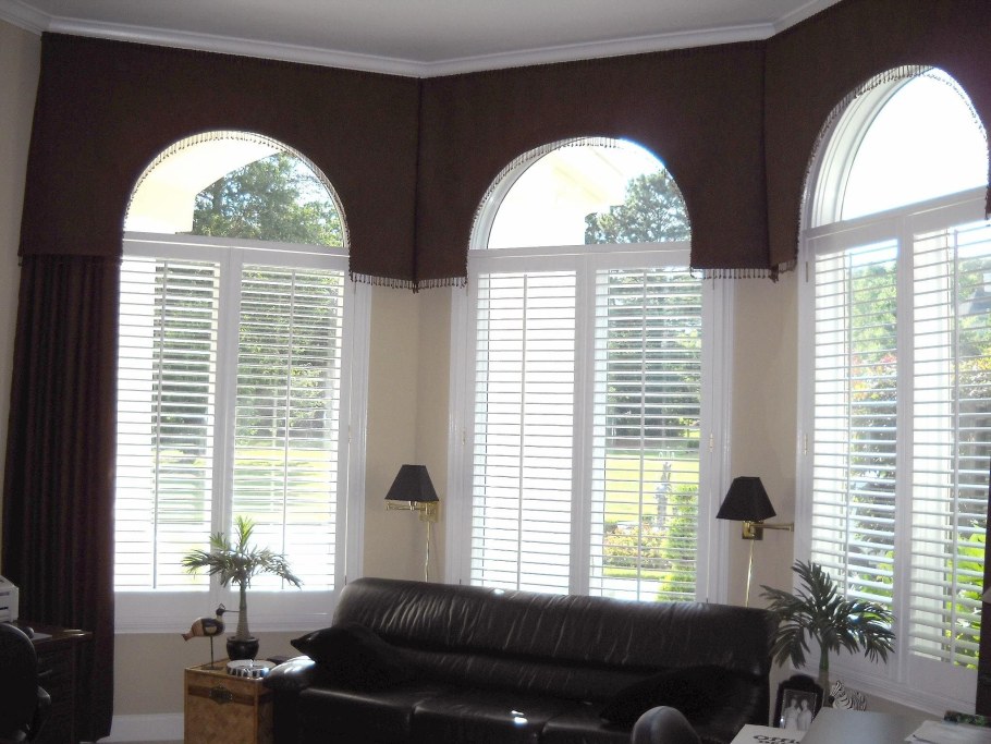 Шторы на овальные окна