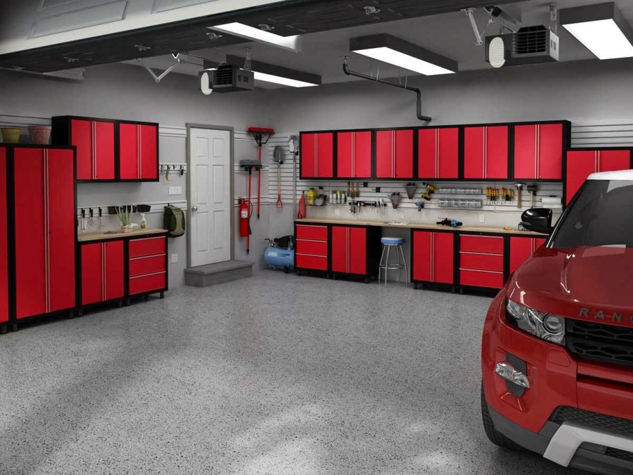 Интерьер автомастерской