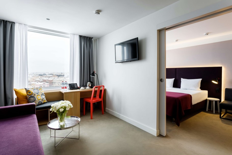 Отель Азимут Питер