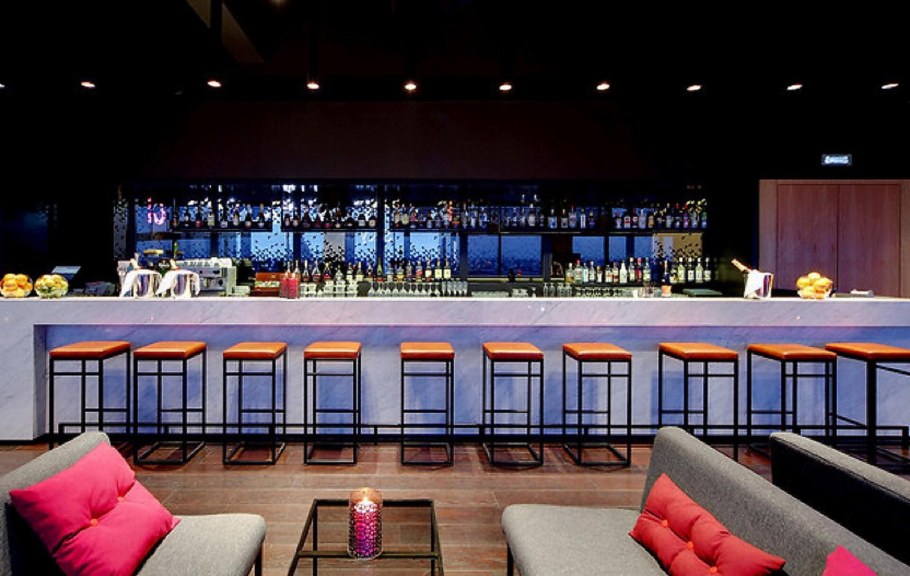 Азимут отель Скай бар Санкт-Петербург ресторан