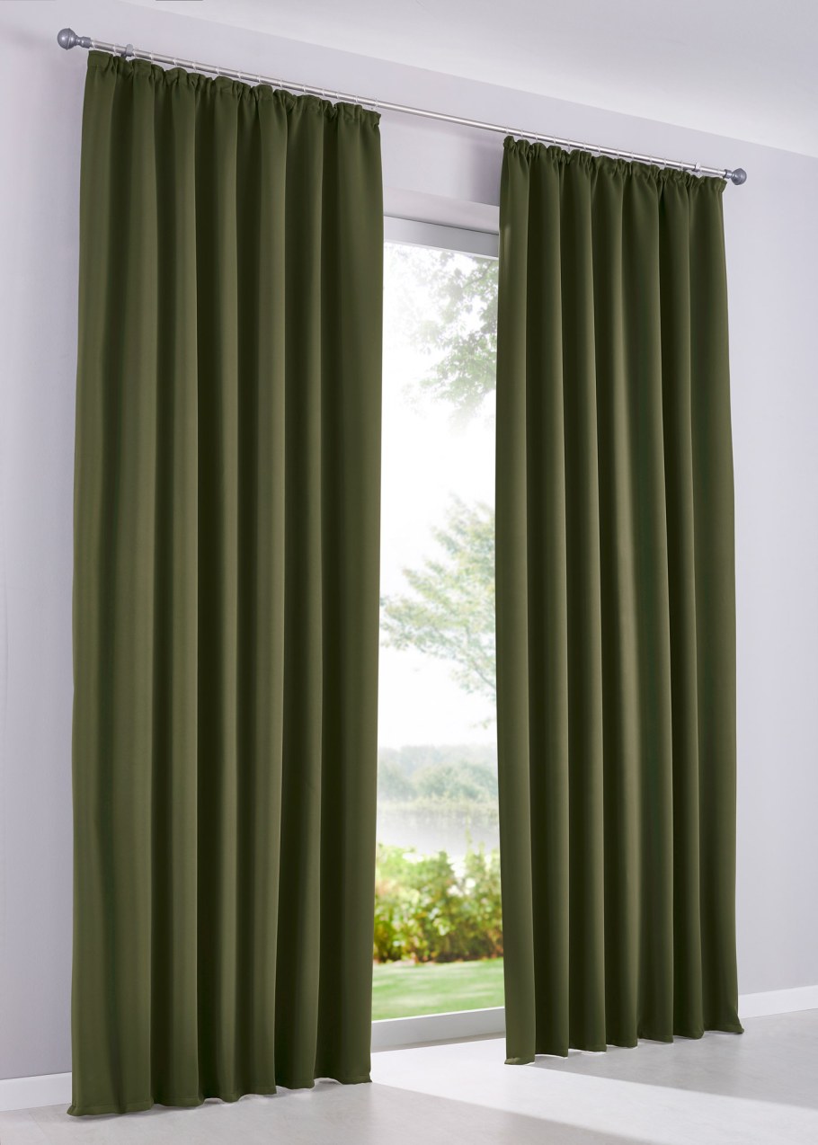 Шторы тотал блэкаут зеленый