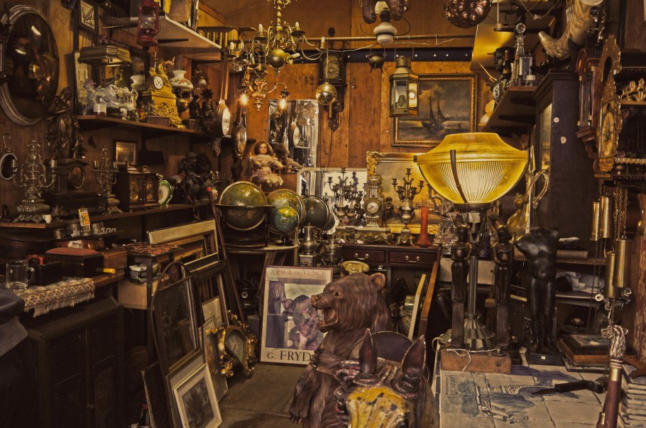 Косой переулок Лавка старьевщика