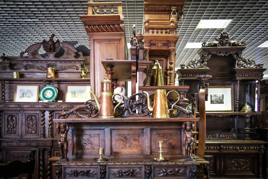 Магазин антиквариата