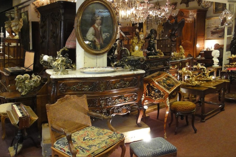 Антиквариат вещи