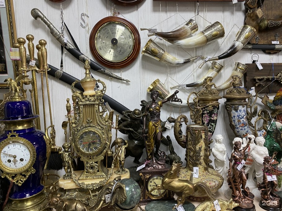 Магазин антиквариата