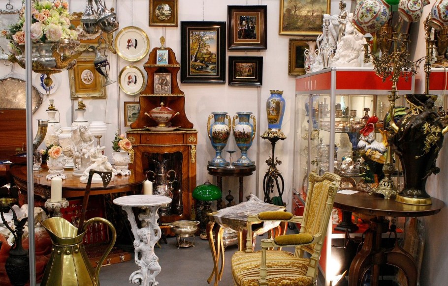 Блоошиный рынок натишинке