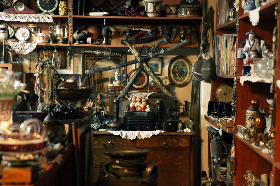 Антикварный салон в Калашном