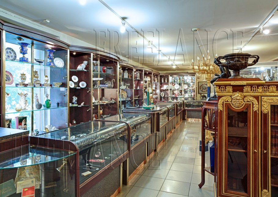 Магазин антиквариата