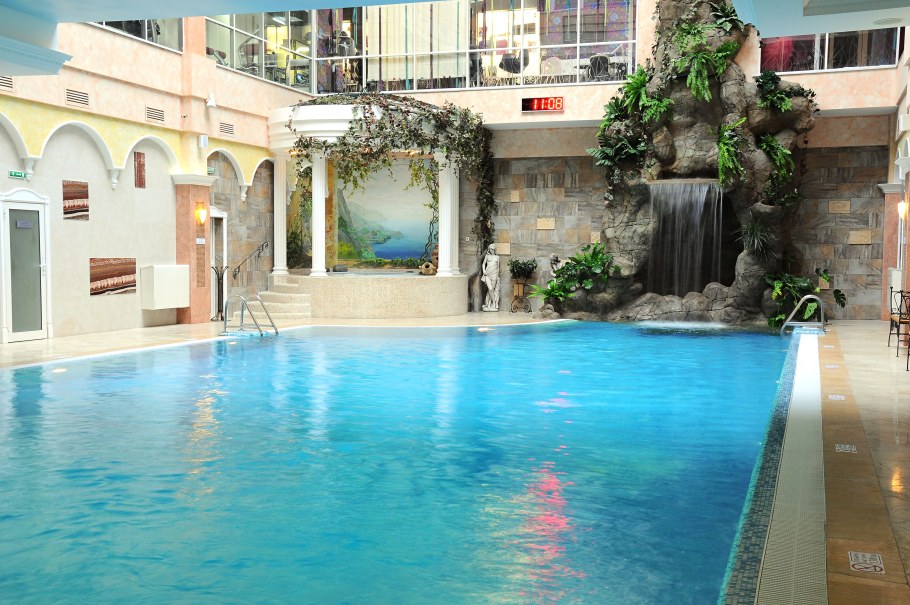 Гринн спа орёл бассейн