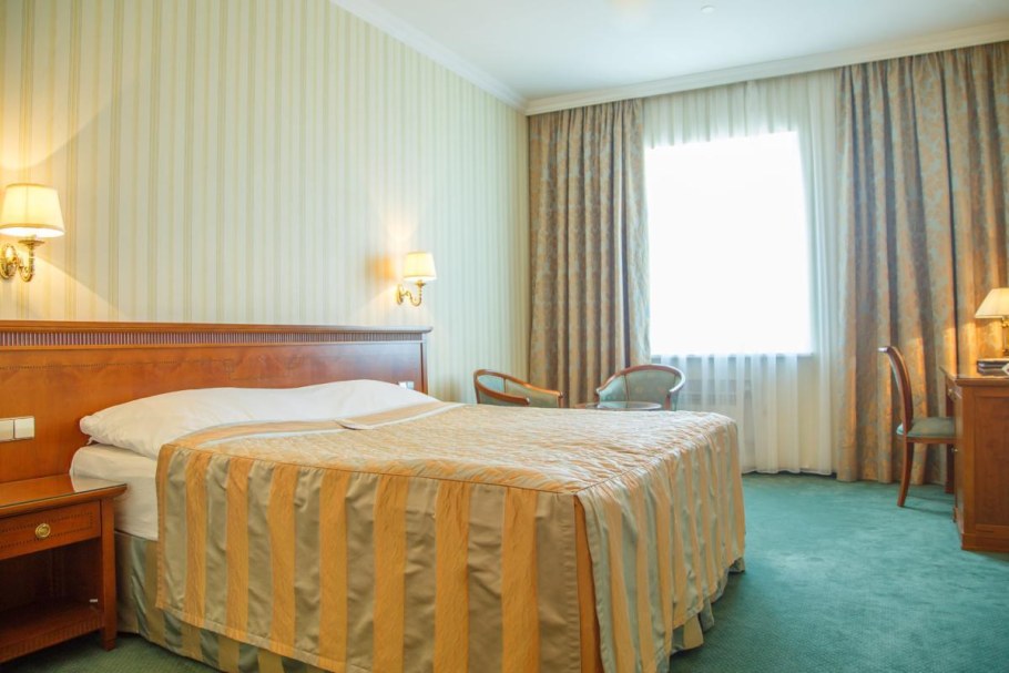 Гостиница Гринн 3 звезд Орел