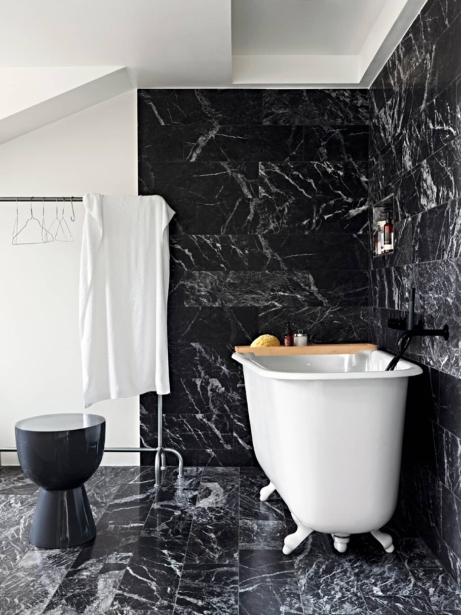 Dark Black Marble Bathroom плитка