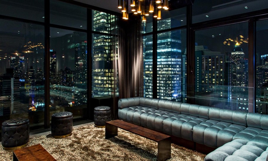 Пентхаус ночью