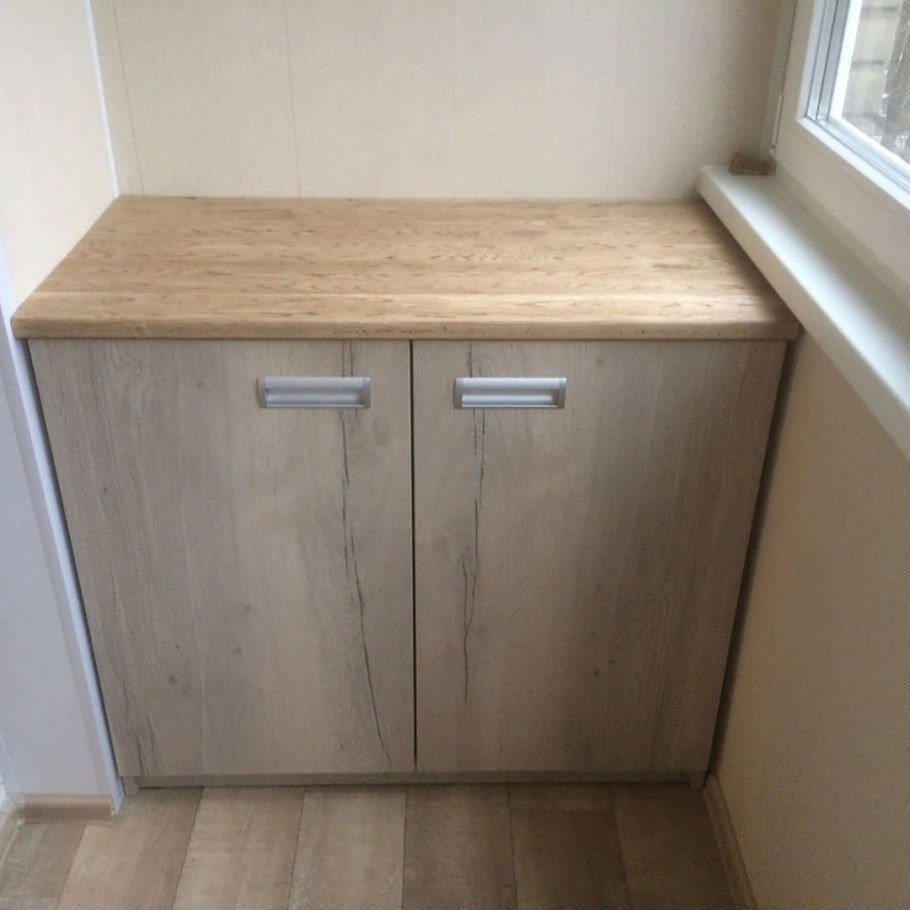 Тумба на балкон