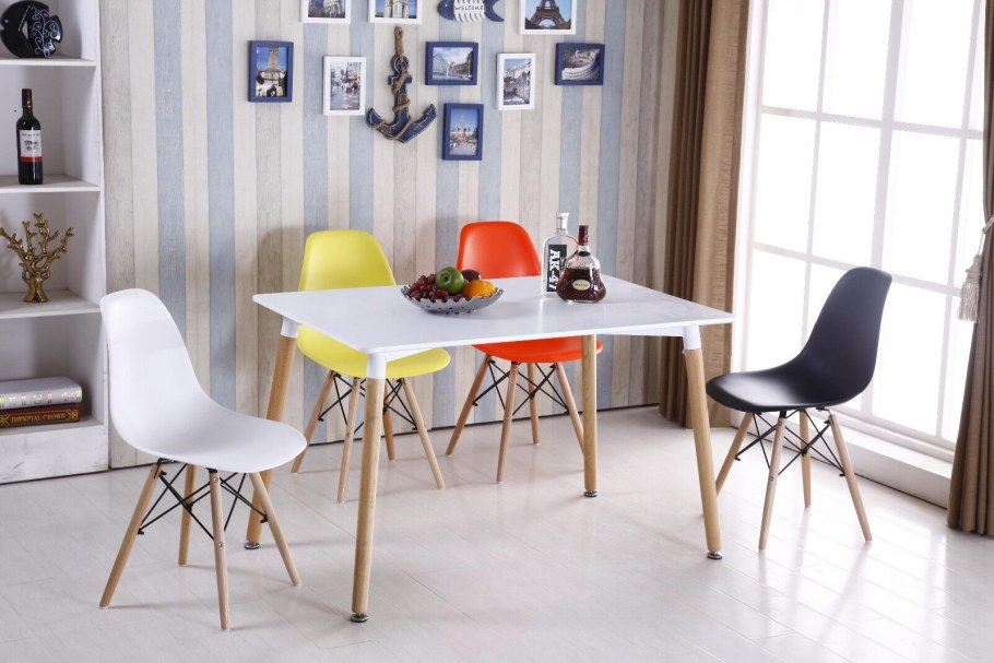 Стул Eames Style DSW белый