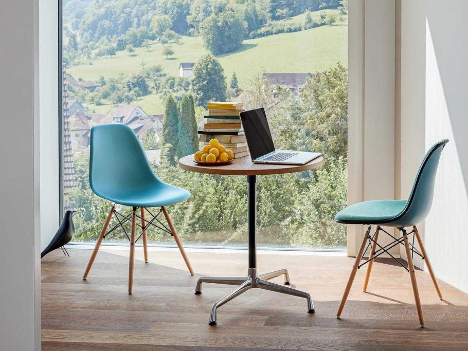 Стул Eames DSW барный белый