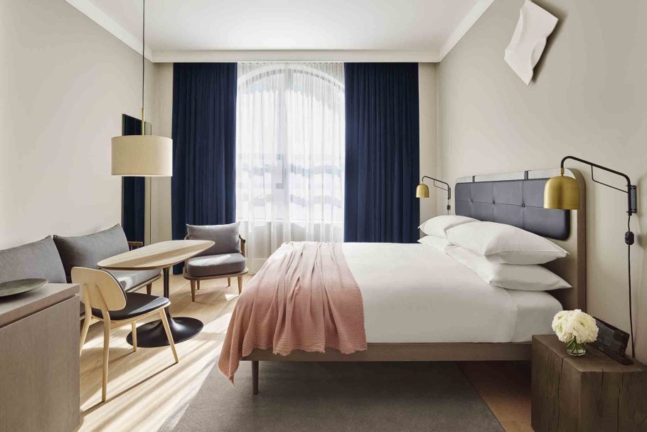 Спальня в стиле гостиничного номера