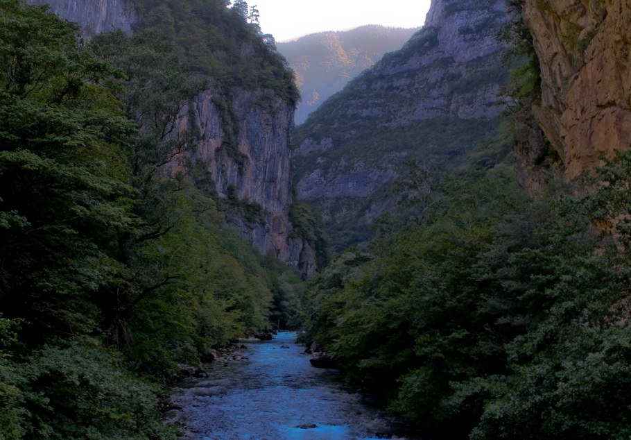 Юпшарский каньон река Юпшара