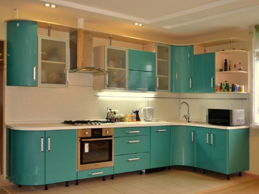 Кухня в бирюзовом цвете