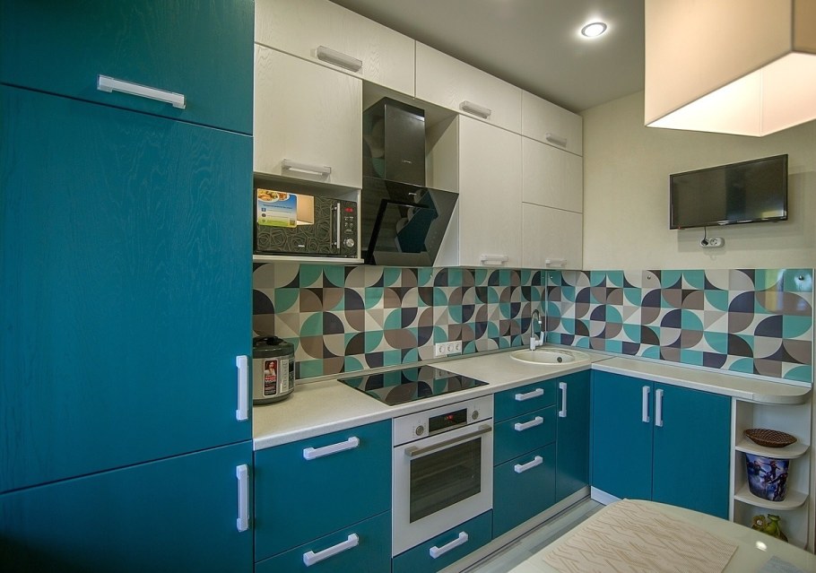 Кухня в бирюзовом цвете