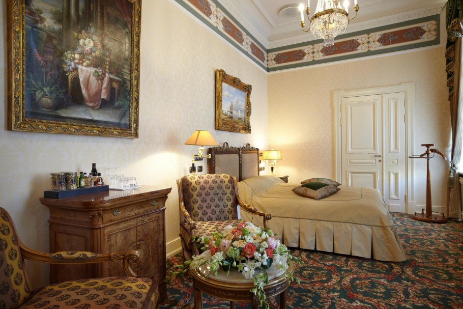 Люкс императора Талион Империал отель