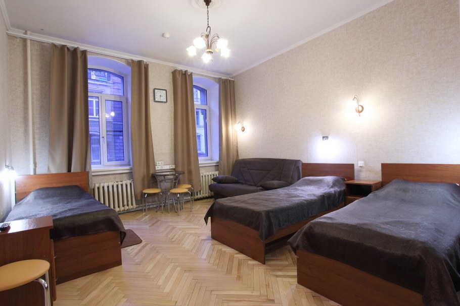 Гостиница на улице Рубинштейна Санкт Петербург